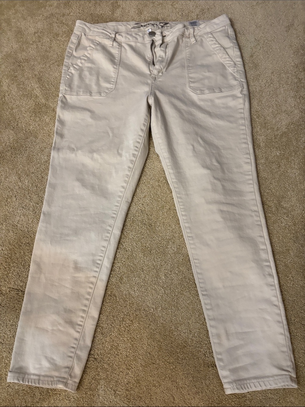 Women's Cream Straight-Leg Jeans